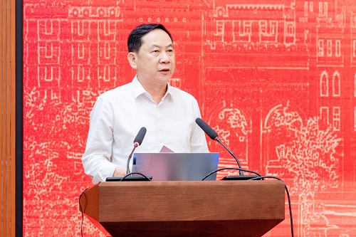 冯海志致辞.jpg