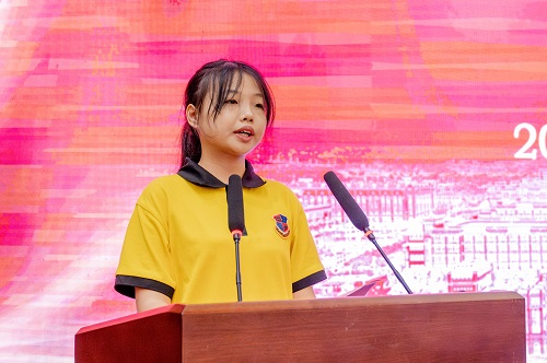 邹凤仪发言.jpg