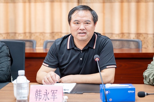 韩永军讲话.jpg