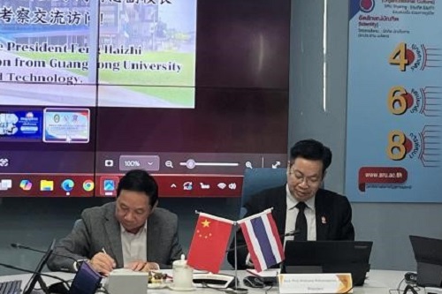 两校签署合作备忘录.jpg