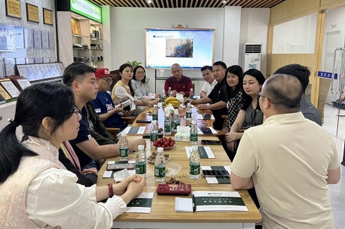 交流会现场.jpg