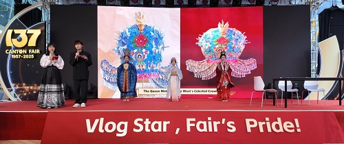 展演路演现场.jpg