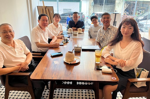 广工商大代表团与PTM集团总经理一行座谈.jpg