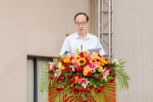 和飞在大旺校区典礼上讲话.JPG