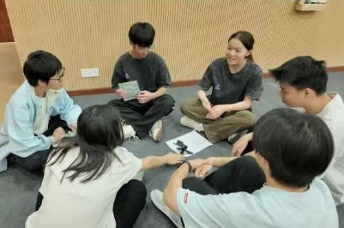 学生完成任务.jpg