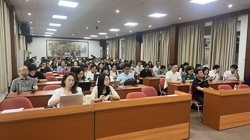 会议现场.jpg