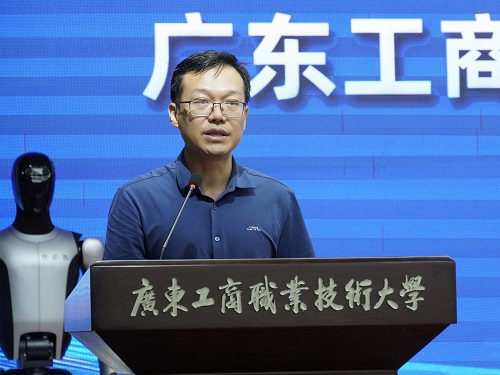 方泽强致辞.jpg 方泽强致辞.jpg