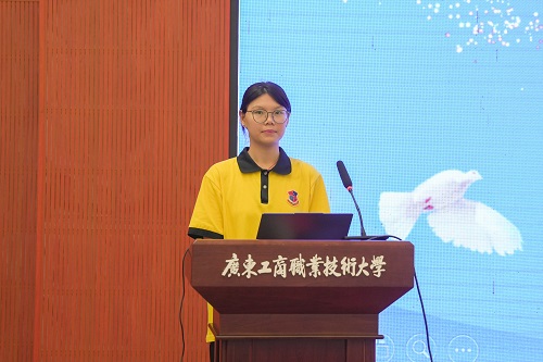 代表发言1.jpg