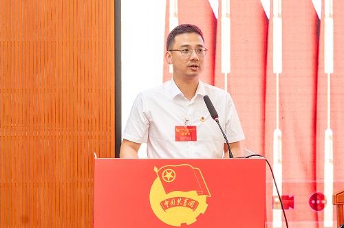 陈庚讲话.jpg