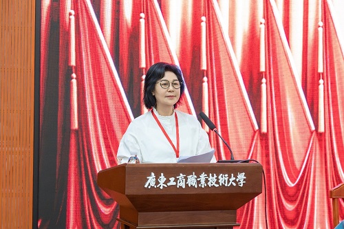 谢建平致辞.jpg 谢建平致辞.jpg