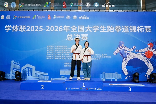 获奖健儿.jpg
